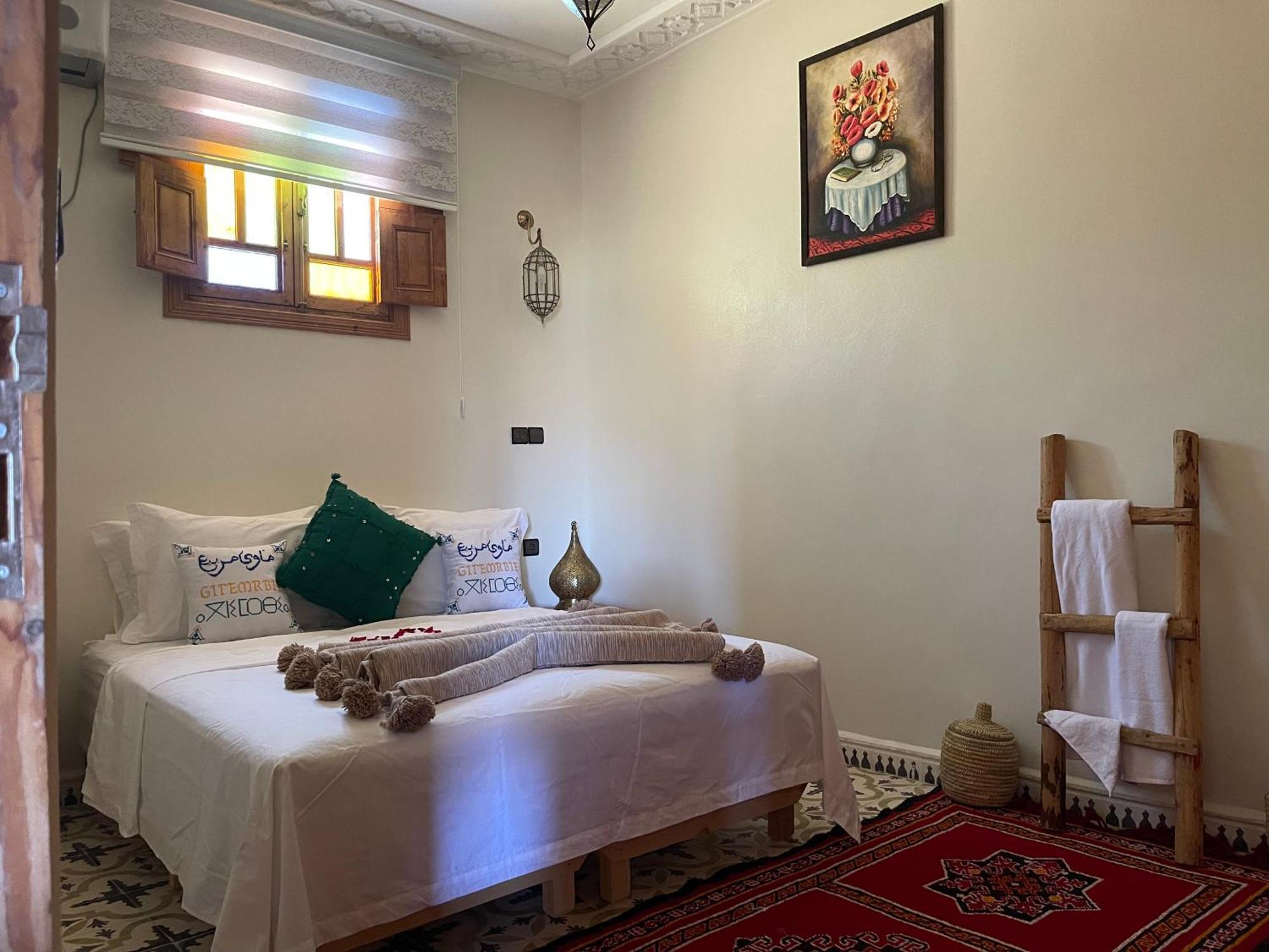 Gite Marbie Maison Rurale, Une Experience Naturelle Unique, Au Coeur Du Moyen Atlas, Maroc Kasba Tibouda Екстер'єр фото